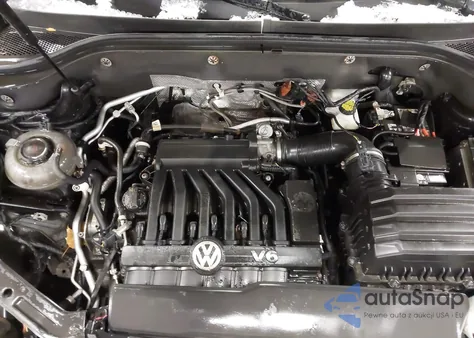 2019 Volkswagen Atlas 3.6L V6 Se W/Technology R-Line из США, поврежденный, VIN 1V2XR2CA8KC565293